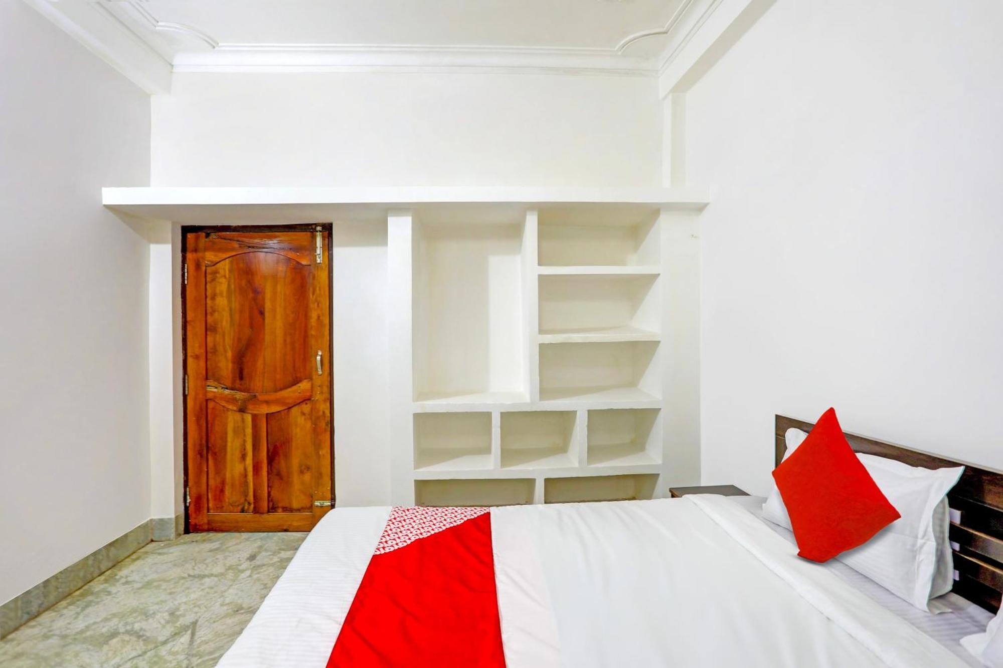 Hotel O Dibya Guest House Bhubaneswar Exterior foto